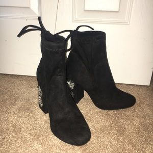 festive black booties size 6
